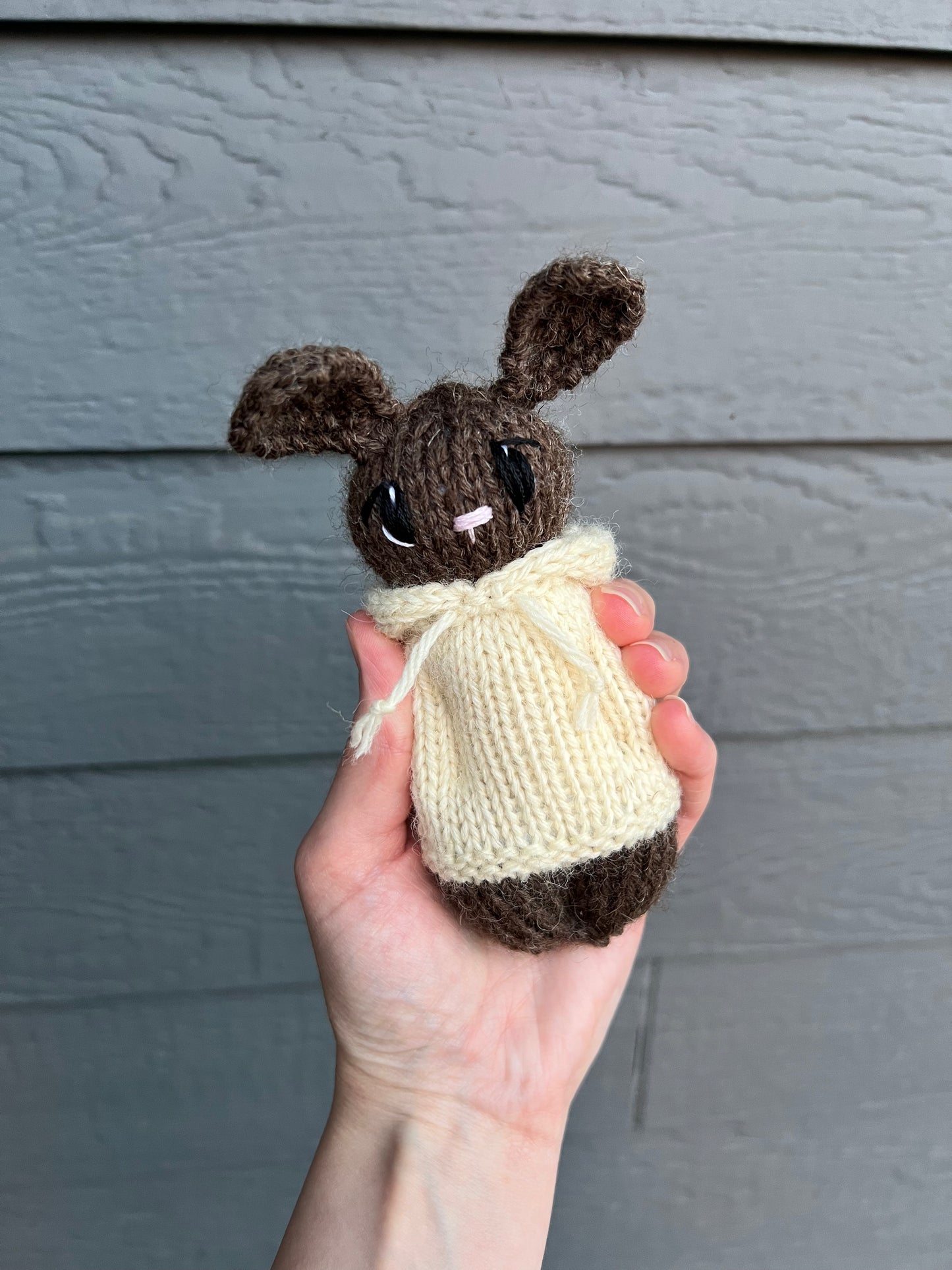 Knit bunny